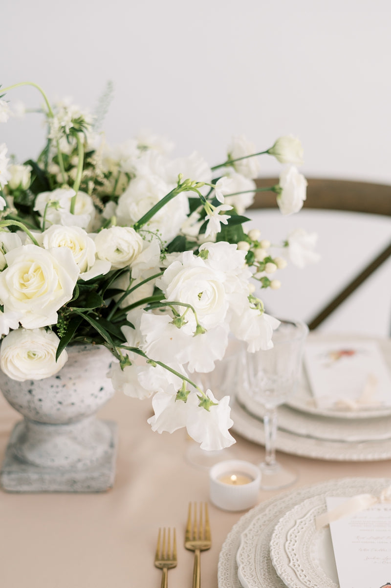 Ribbed Cup Concrete Tea Light Holder