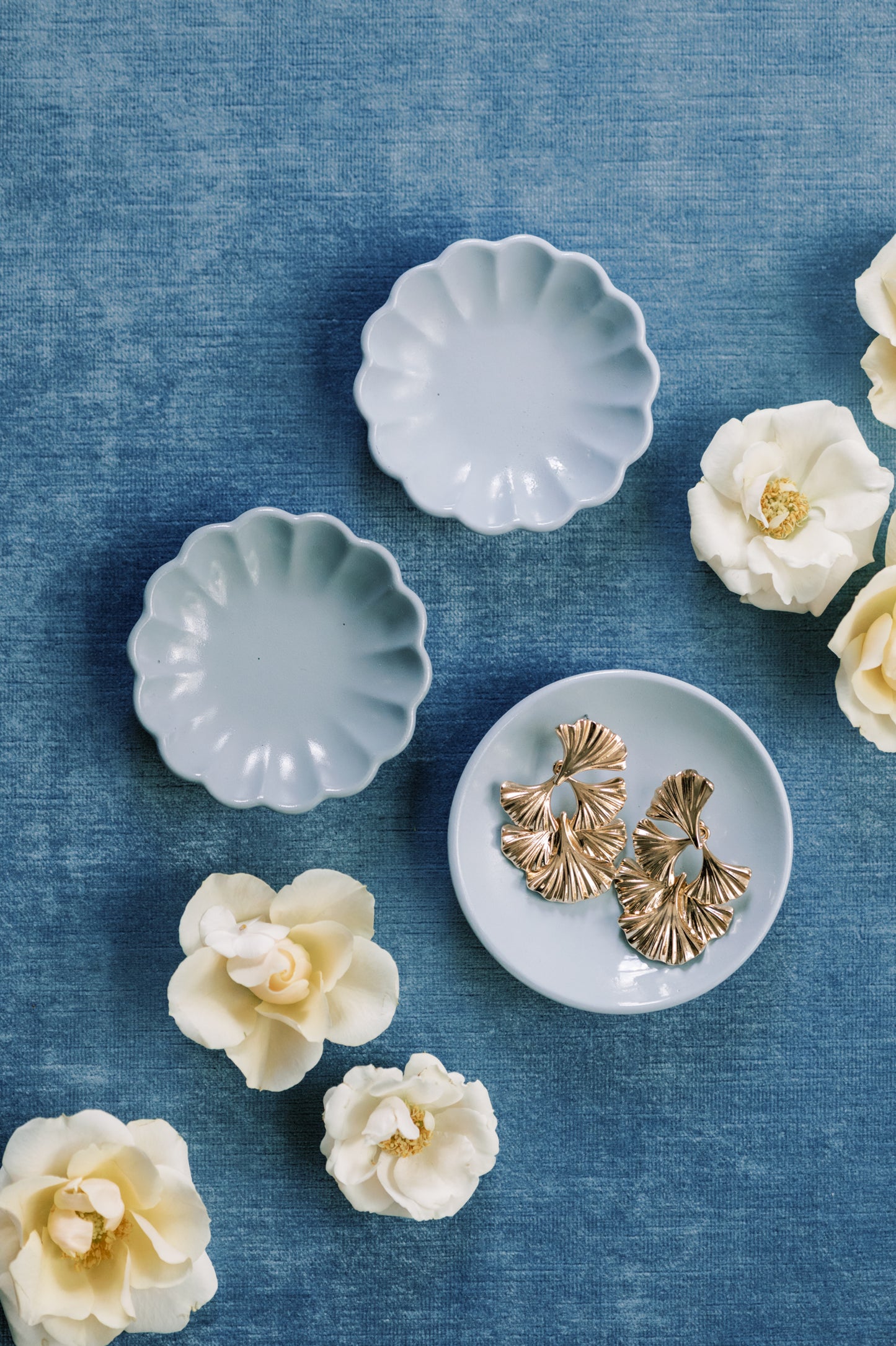 Scalloped Ring Styling Dish